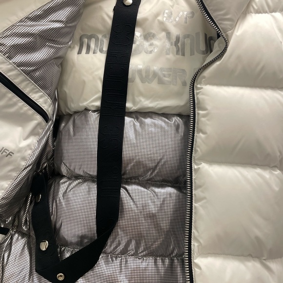 White Moose Knuckles - Picture 3 of 7